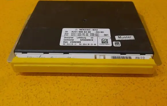 Mercedes-Benz S W221 Air suspension control unit module (rear) A2219008300