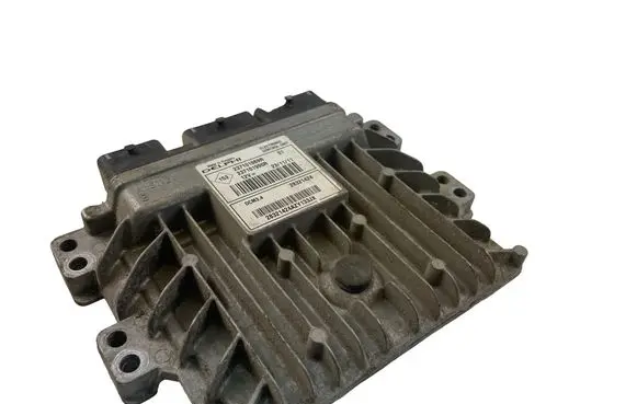 Renault Clio III Engine control unit/module ECU 237101989R 237101990R