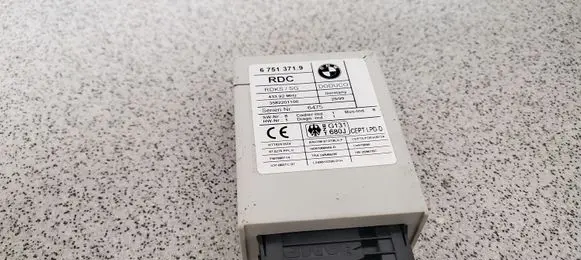 BMW 7 E38 Tire pressure control unit 67513719