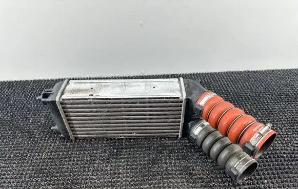 Citroen C4 I Picasso Intercooler radiator 9656503480