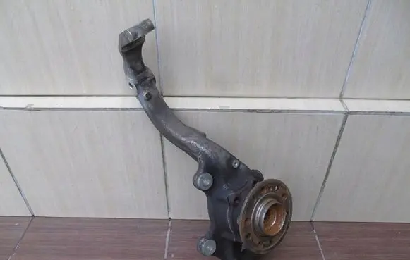 Mercedes-Benz GLC X253 C253 Front wheel hub spindle knuckle 2533320201