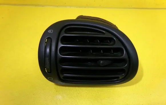 Peugeot 206 Dashboard side air vent grill/cover trim 50949