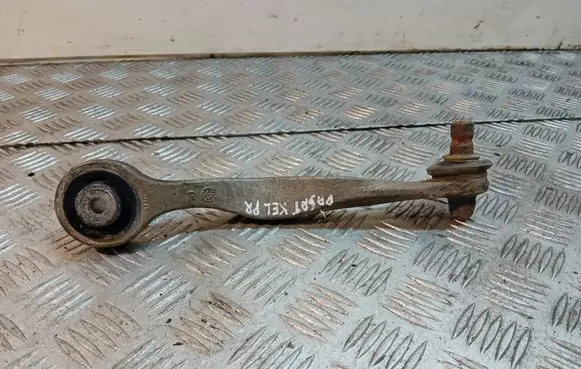 Volkswagen PASSAT B5.5 Front lower control arm/wishbone