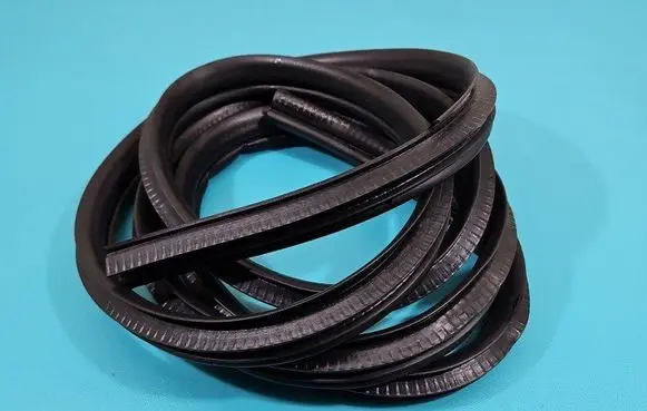 Mitsubishi Outlander Front door rubber seal IMPRK1470601