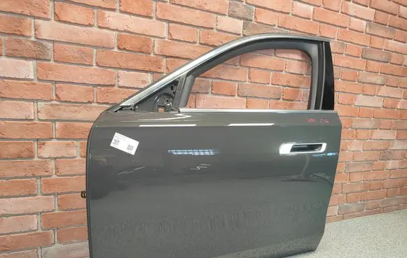 BMW 7 G70 Front door 5A32D51