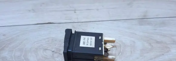 Audi 80 90 S2 B4 Fog light switch 4A0941535