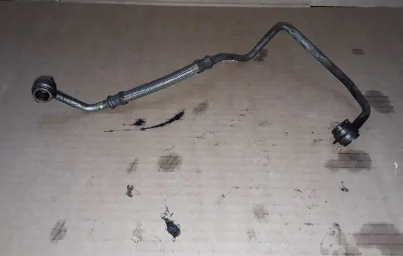 Ford Focus Turbo turbocharger oiling pipe/hose NOCODE