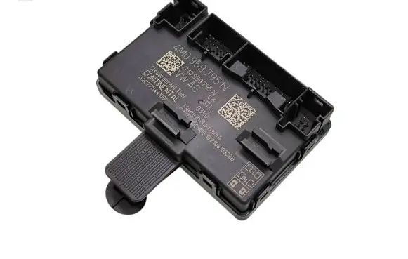 Porsche Taycan 9J1 Door control unit/module 4M0959795N A2C7711441000