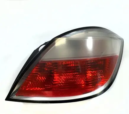 Opel Astra H Rear/tail lights 24451837