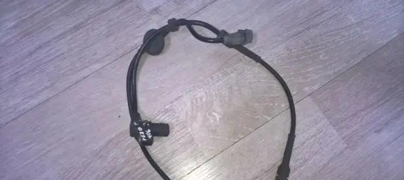 Peugeot 406 ABS brake wheel speed sensor 0265006205