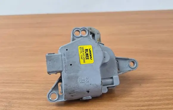 Hyundai i20 (BC3 BI3) Air flap motor/actuator EA1F1AP9AA03