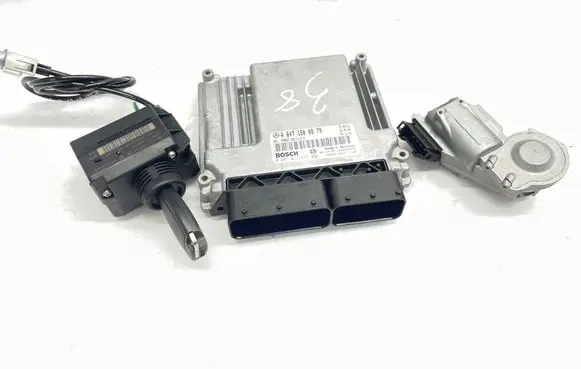Mercedes-Benz E W211 Engine ECU kit and lock set A6471500079 2115451408