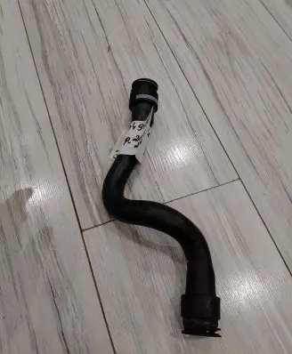 Peugeot 208 Engine coolant pipe/hose 9661349980