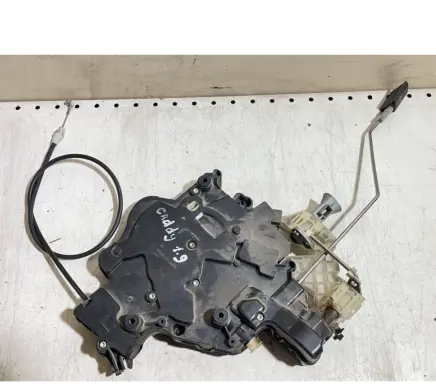 Volkswagen Caddy Sliding door lock 2K0843654AN