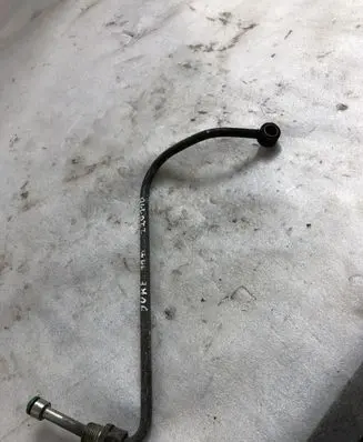 Nissan Juke I F15 Turbo turbocharger oiling pipe/hose