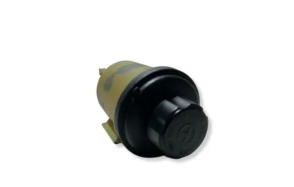 Volvo XC70 Power steering fluid tank/reservoir 6G913R700B