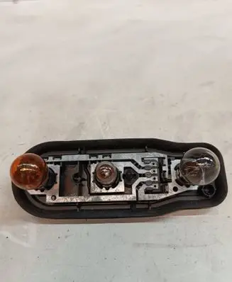 BMW 5 E39 Tail light bulb cover holder 399393