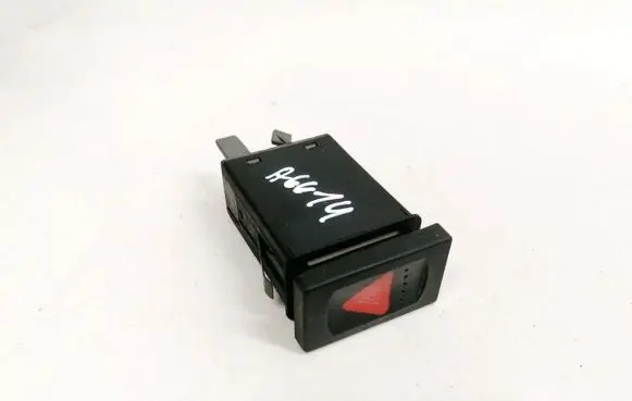 Volkswagen PASSAT B5 Hazard light switch 3B0953235B