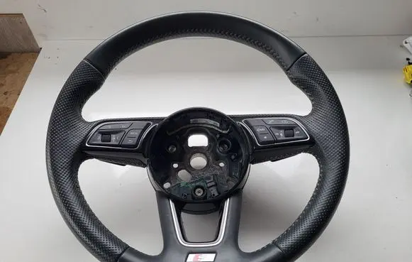 Audi A5 Steering wheel
