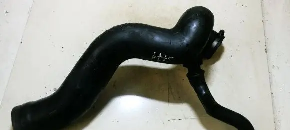 Volkswagen Golf III Intercooler hose/pipe 028103495q