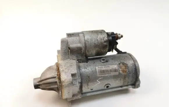 Nissan X-Trail T31 Starter motor 33308N
