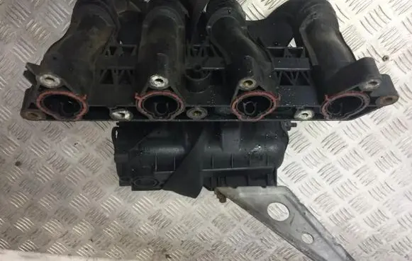 Mercedes-Benz A W168 Intake manifold A1661410301 2900303849