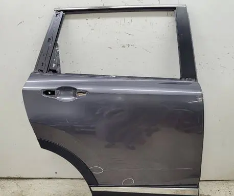 Honda CR-V Rear door