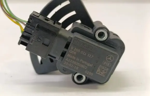 Mercedes-Benz C W206 Brake pedal sensor switch A2239050802