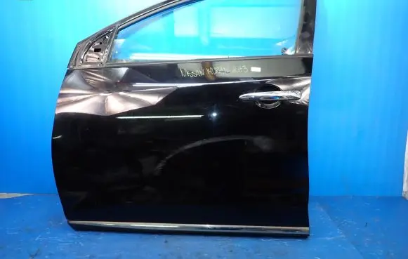 Nissan Murano Z51 Front door