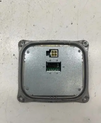 Audi A4 S4 B8 8K Headlight ballast module Xenon 8K0907472A 10EEG100136 130732921801