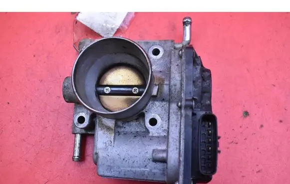 Mazda 2 Throttle body valve ZJ38-13640
