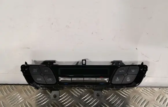 Toyota C-HR I Climate control unit 55900F4180