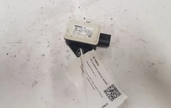 Audi A6 S6 C6 4F ESP acceleration yaw rate sensor 8E0907637B