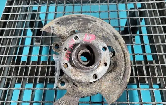 Renault Clio III Front wheel hub spindle knuckle IMPRK1496929