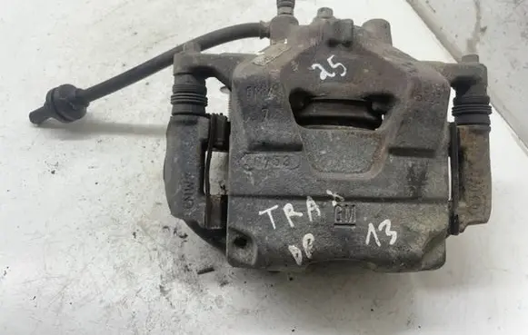 Chevrolet Trax Front brake caliper 13430603