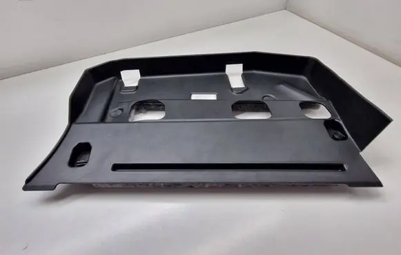BMW 3 G20 G21 Dashboard lower bottom trim panel 6846843
