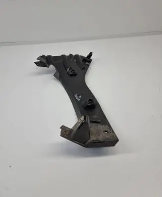 Rear bumper mounting bracket