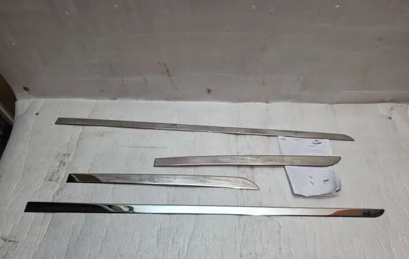 KIA Sportage Side skirt rear trim F1271ADE00ST