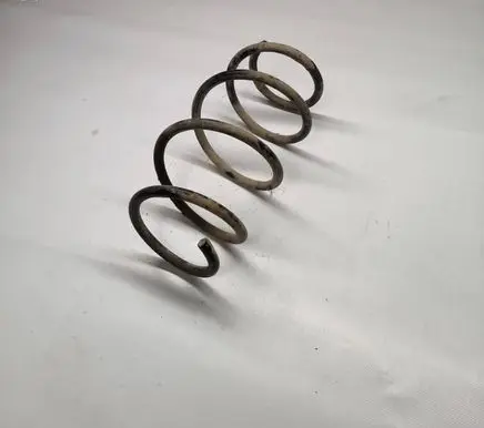 Toyota Auris 150 Front coil spring