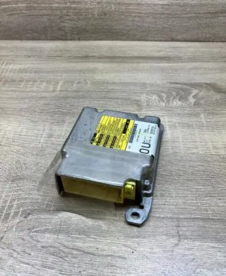 Toyota Yaris Airbag control unit/module 891700D210 212986111