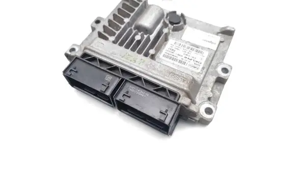 Ford Kuga II Engine control unit/module DS71-12B684-XB 28520342 E1197RI-010012