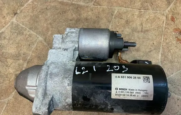 Mercedes-Benz C W204 Starter motor A6519062800