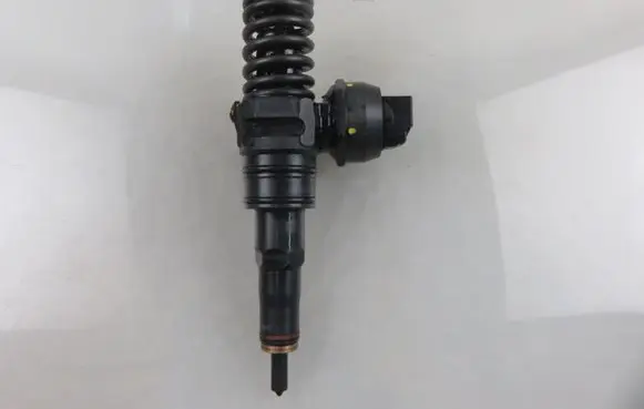 Seat Ibiza III (6L) Fuel injector 0414720035 045130073T