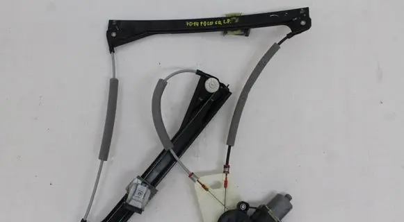 Volkswagen Polo V 6R Wing mirror switch 2009R