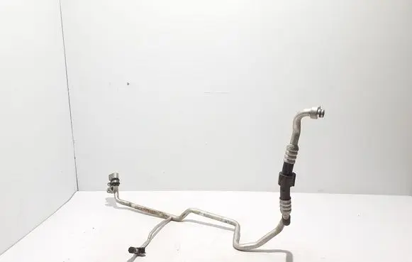Porsche Panamera (970) Air conditioning (A/C) pipe/hose 97057309301
