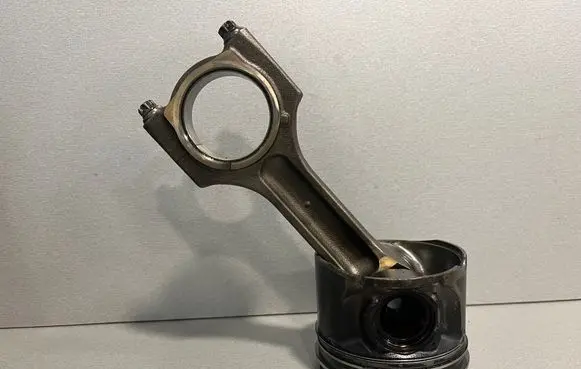 BMW 3 E92 E93 Piston with connecting rod 84L107