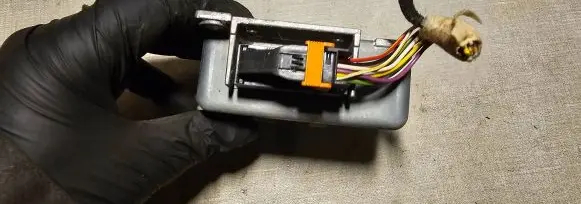 Audi A4 S4 B5 8D Airbag control unit/module 8A0959655B 0285001037 95T20020186