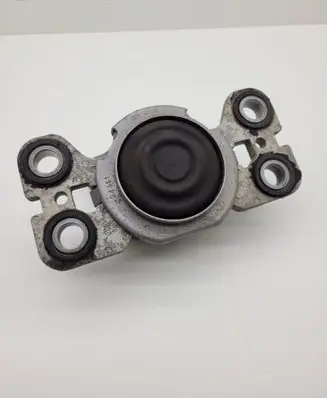 Volvo V60 Engine mount bracket 3131687602 31316876
