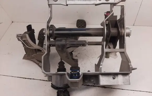 Audi A6 S6 C7 4G Pedal assembly 8K2721117 A1S112CD