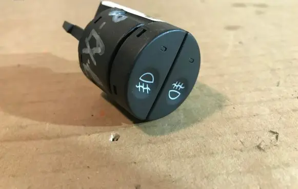 Jaguar XJ X308 Fog light switch LNC6016AC